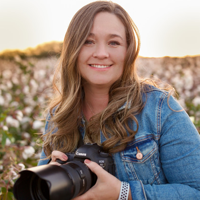 Episode 140 - How a Mom of 3 Went From Feeling Like A Burden To Helping Support Her Family With Her Photography Business
