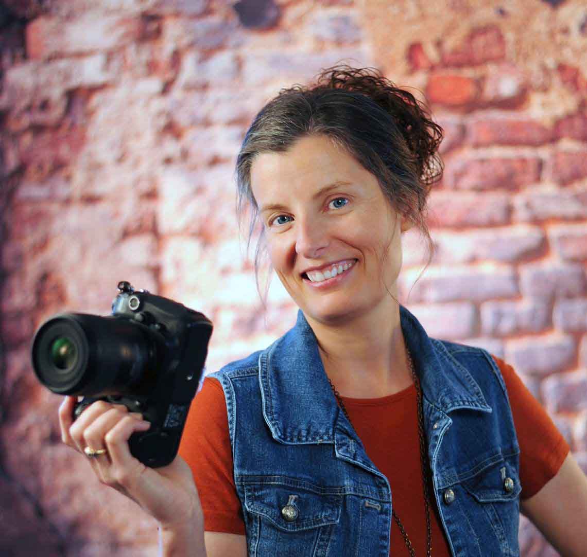 Stay at Home Mom With a Photography Hobby Turned Her Photography Side Gig Into $3,000 Orders