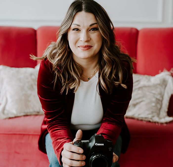 Episode 160 – Curious How to Juggle a Full Time Job & a New Photography Business? Meet Shaina