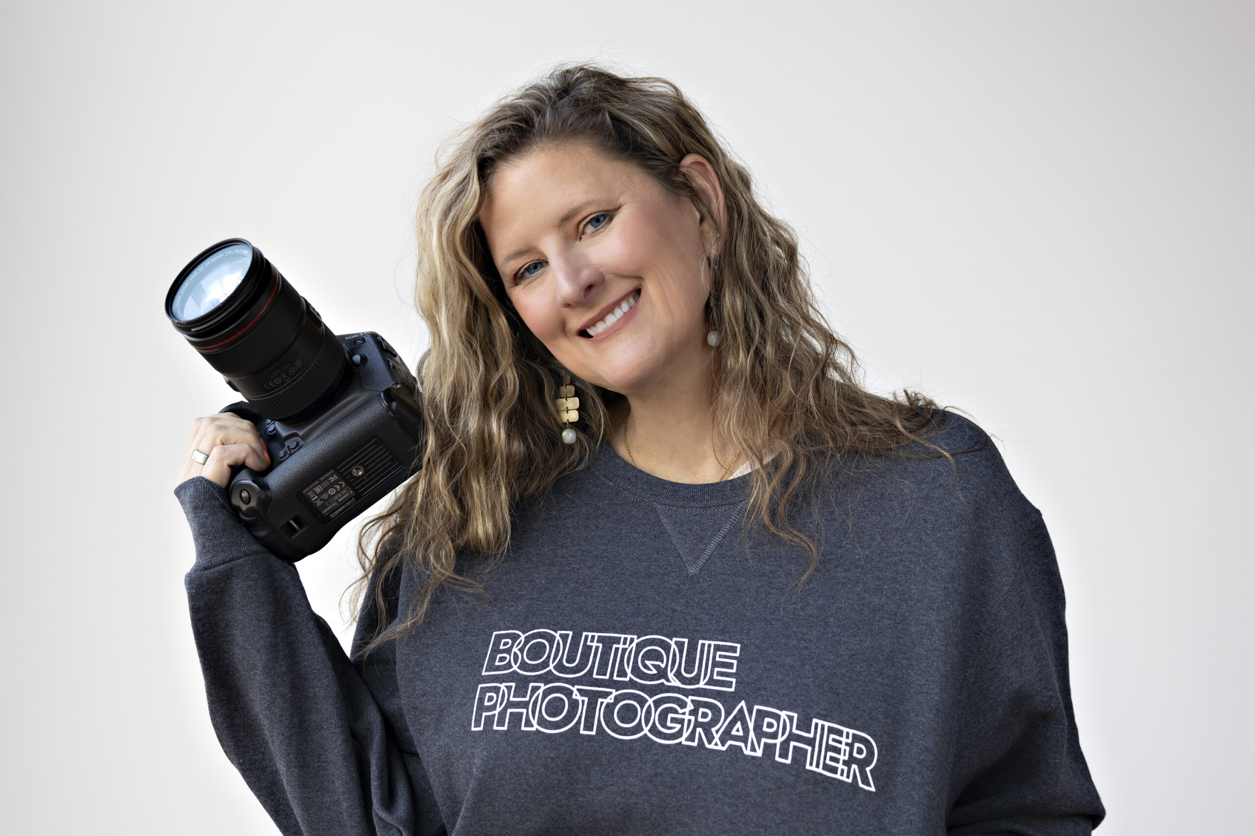 Sarah Petty Boutique Photographer Sweatshirt ()