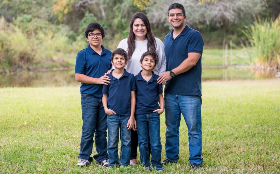Episode 273 – Homeschooling and Photography: How Natalie Went From $150 Digital Session to $2,651 Sales