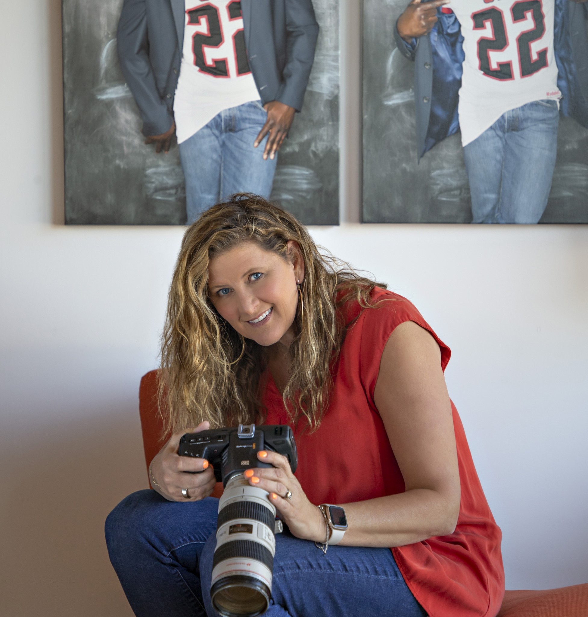Sarah Smiling with camera