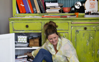 Episode 333 – She Borrowed From Her Kids’ College Fund. One Month Later She Made $10,000